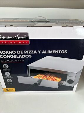 Stainless Steel Commercial or Individual use 12” Countertop Pizza Oven - Silver